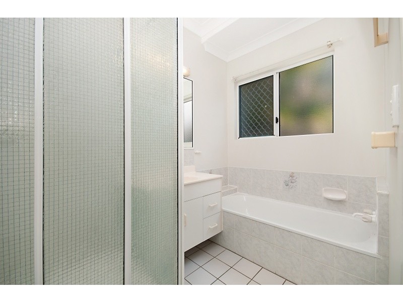 12 Bluebell Way, Kirwan QLD 4817