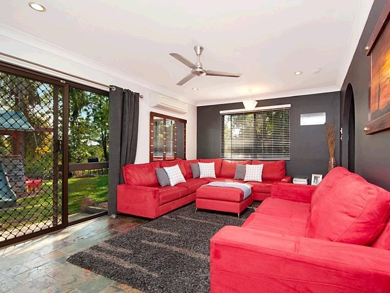 2 Lorne Court, Bluewater QLD 4818