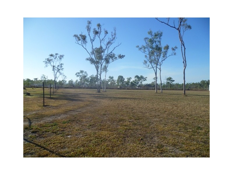 23 Therese Court, Rupertswood QLD 4817