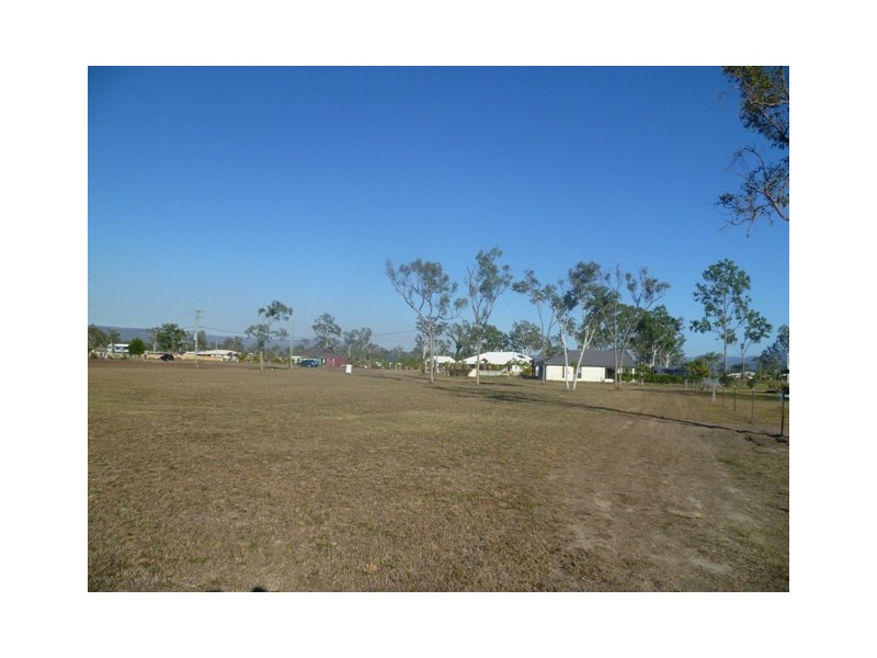 23 Therese Court, Rupertswood QLD 4817