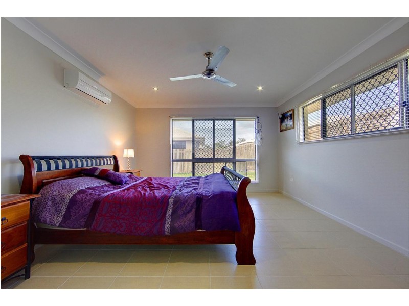 10 Dillon Street, Mount Louisa QLD 4814