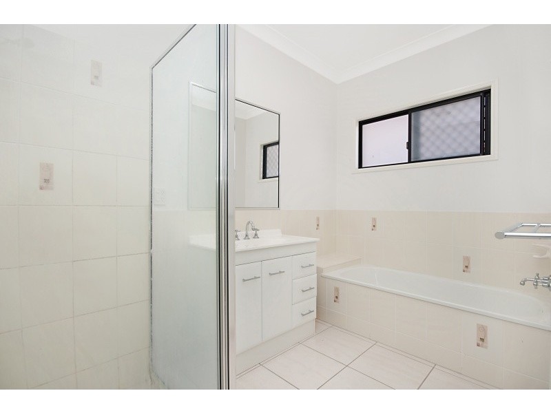 17 Shiraz Avenue, Condon QLD 4815