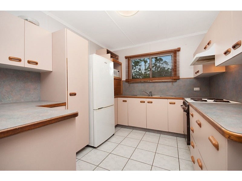 54 Jensen Road, Jensen QLD 4818