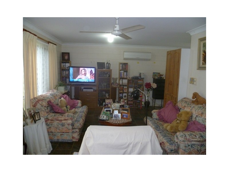 7 Faulkner Street, Burdell QLD 4818