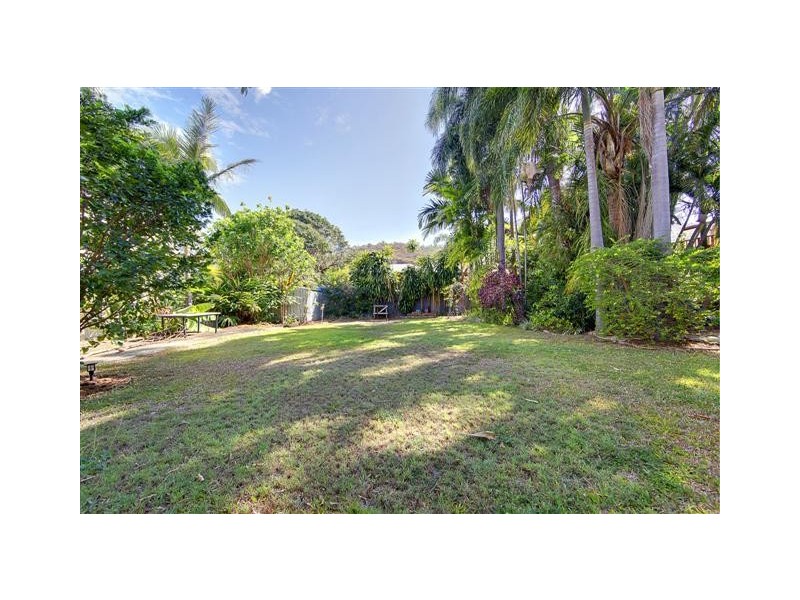 6 Margaret Street, West End QLD 4810