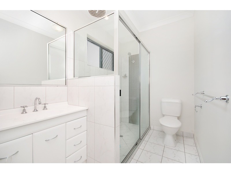 5 Dugong Cr, Mount Louisa QLD 4814