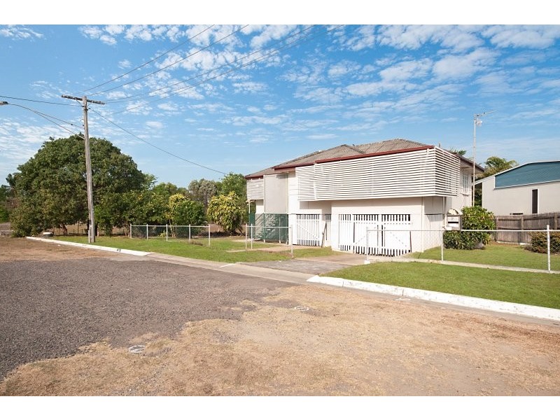 7 Martin Street, South Townsville QLD 4810