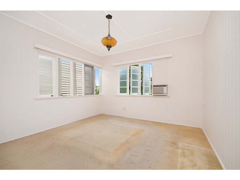 7 Martin Street, South Townsville QLD 4810