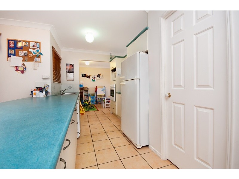 19 Young Circuit, Kirwan QLD 4817