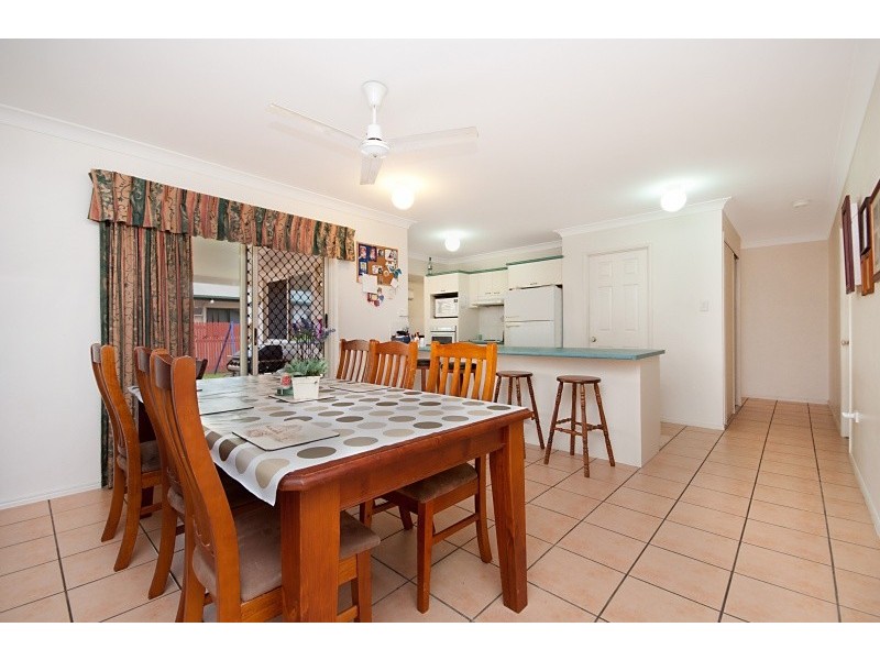 19 Young Circuit, Kirwan QLD 4817