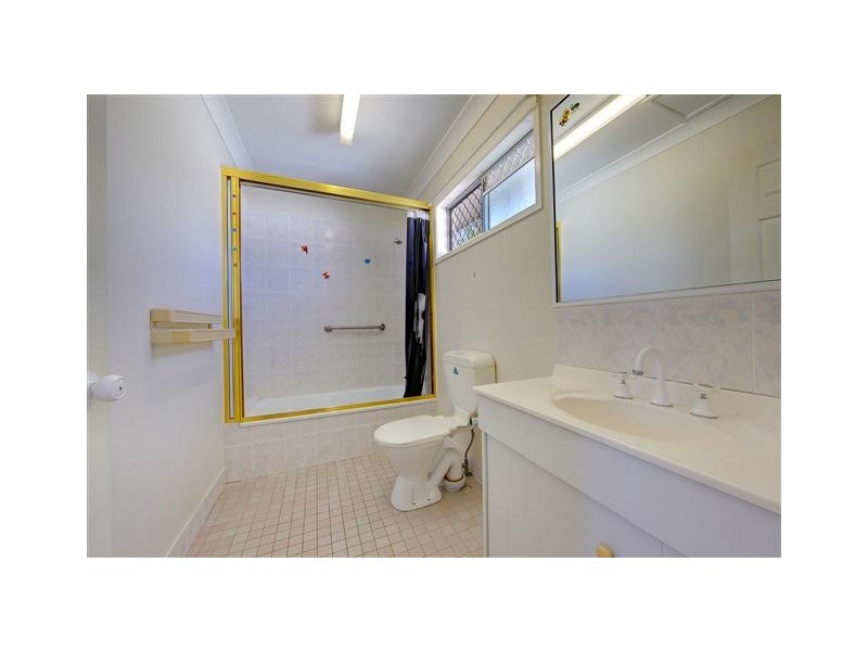 2/94 First Avenue, Railway Estate QLD 4810