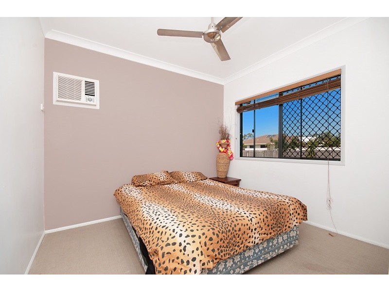 21 Coolaree Drive, Bushland Beach QLD 4818