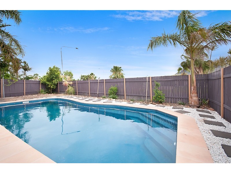 16 Yolanda Drive, Annandale QLD 4814