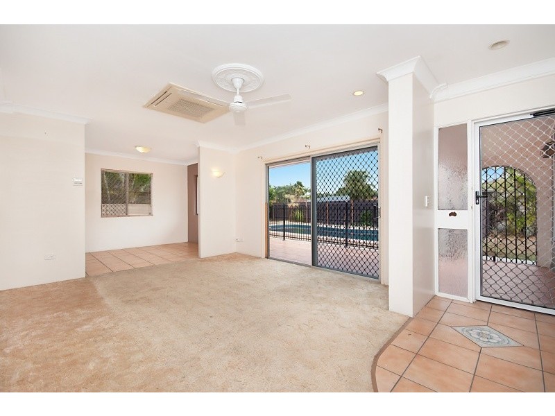 16 Yolanda Drive, Annandale QLD 4814