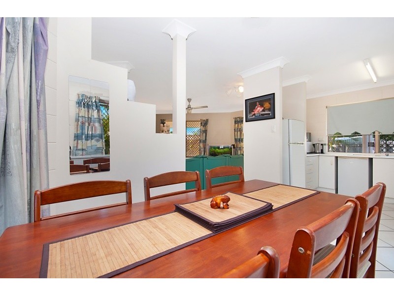 10 Beechwood Place, Kirwan QLD 4817