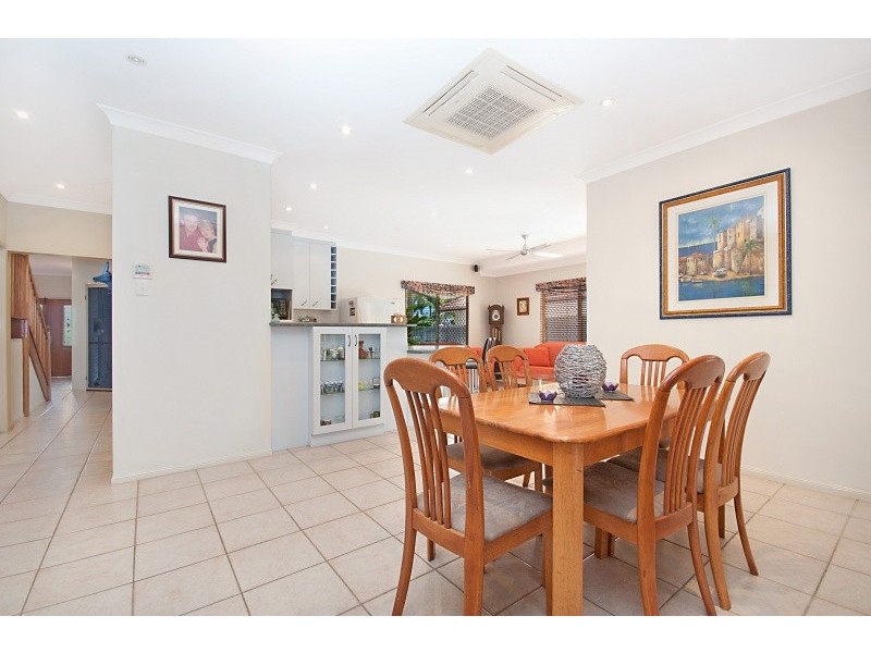 13 Regal Court, Kirwan QLD 4817