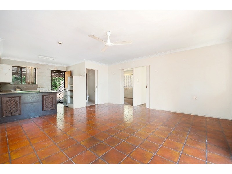 90 Toolakea Beach Road, Bluewater QLD 4818