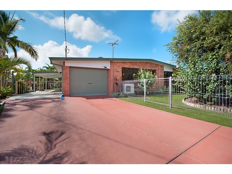 2 Undara Av, Cranbrook QLD 4814