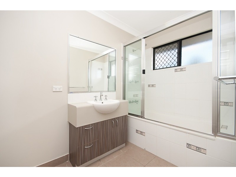 58 Kinnardy Street, Burdell QLD 4818