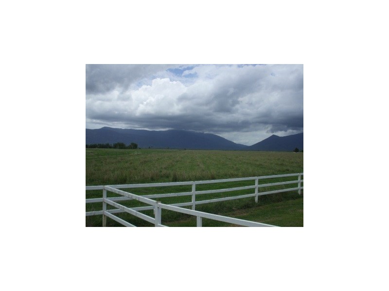 2 Donaghue Street, Giru QLD 4809