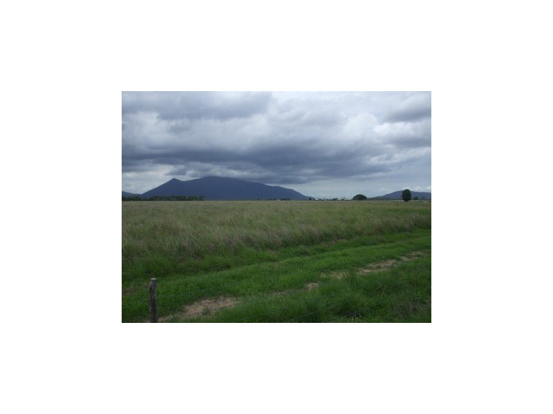 2 Donoghue Street, Giru QLD 4809