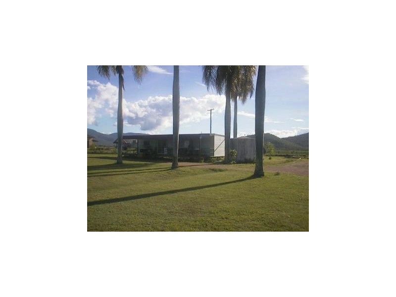 325 Crocodile Creek Road, Cape Cleveland QLD 4810