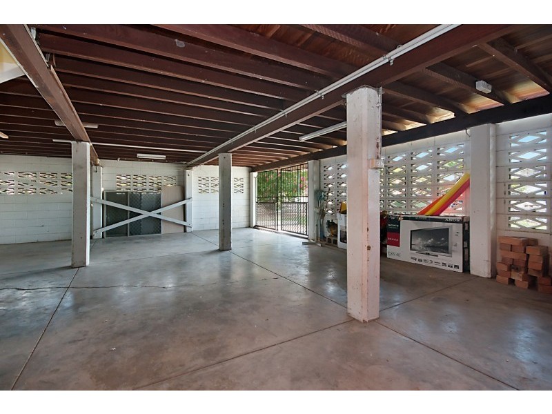 8 Carlisle Street, Cranbrook QLD 4814