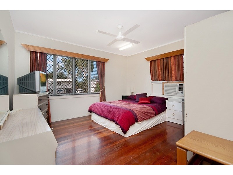 8 Carlisle Street, Cranbrook QLD 4814