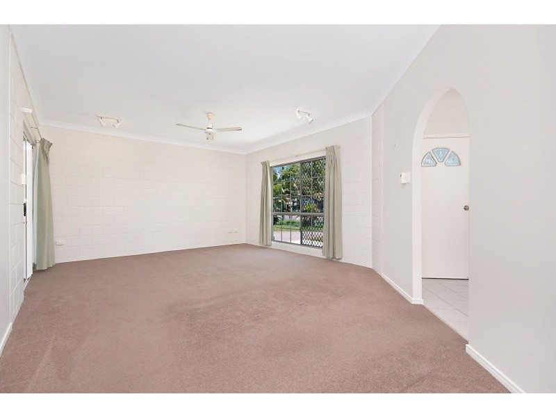 2 Goodwin Street, Currajong QLD 4812