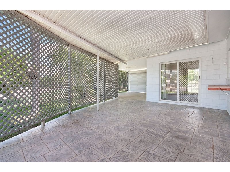 2 Goodwin Street, Currajong QLD 4812