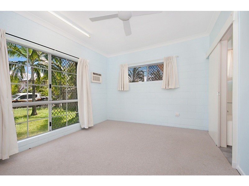 2 Goodwin Street, Currajong QLD 4812