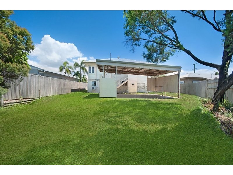 4 Goodwin Street, Currajong QLD 4812