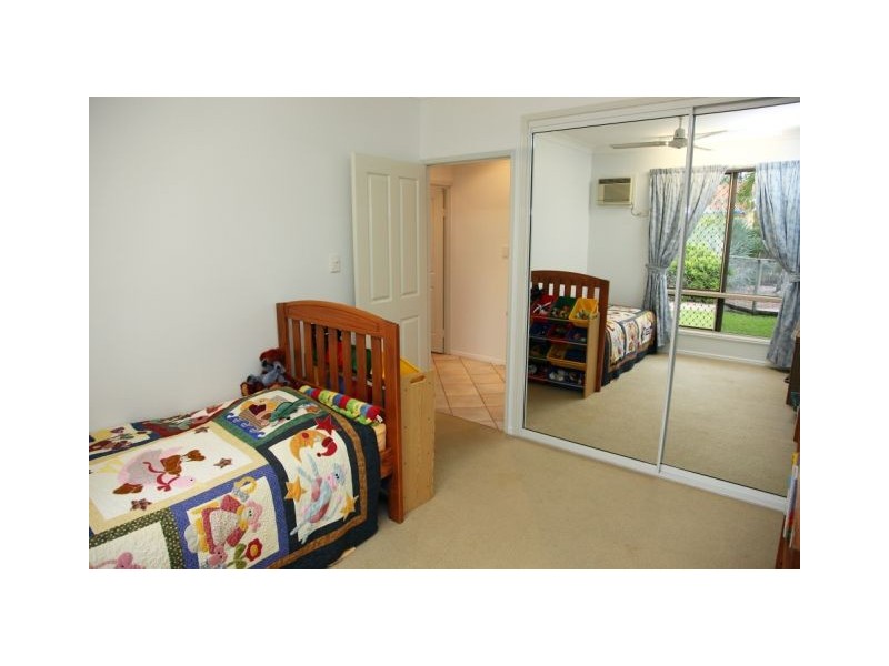 15 Pacific Avenue, Bushland Beach QLD 4818