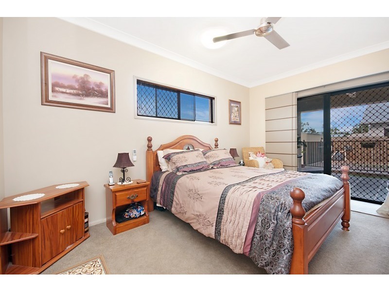 21 Browning Street, Mount Louisa QLD 4814