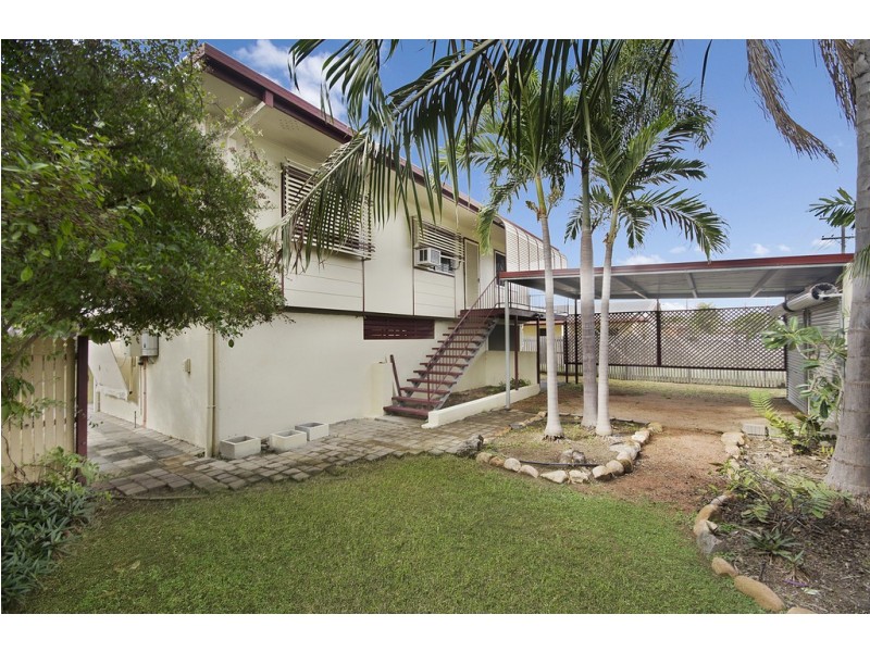 1452 Riverway Drive, Kelso QLD 4815