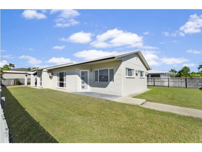 1 Bailey Court, Rasmussen QLD 4815