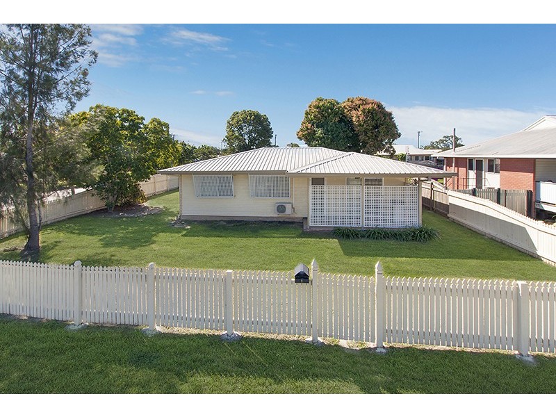 1 Curlew Court, Condon QLD 4815