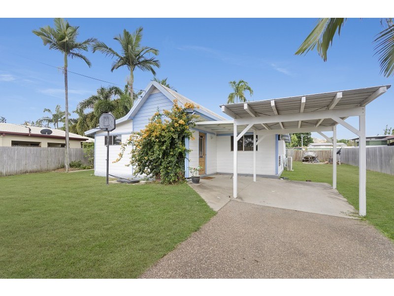 10 Woodlea Crt, Kelso QLD 4815