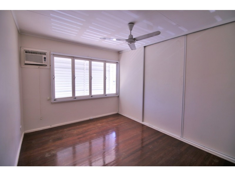 3 China Street, Mundingburra QLD 4812