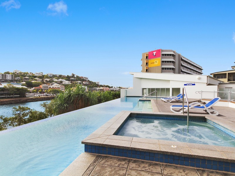 805/2 Dibbs Street, South Townsville QLD 4810