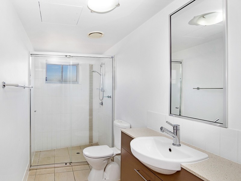 611/2 Dibbs Street, South Townsville QLD 4810