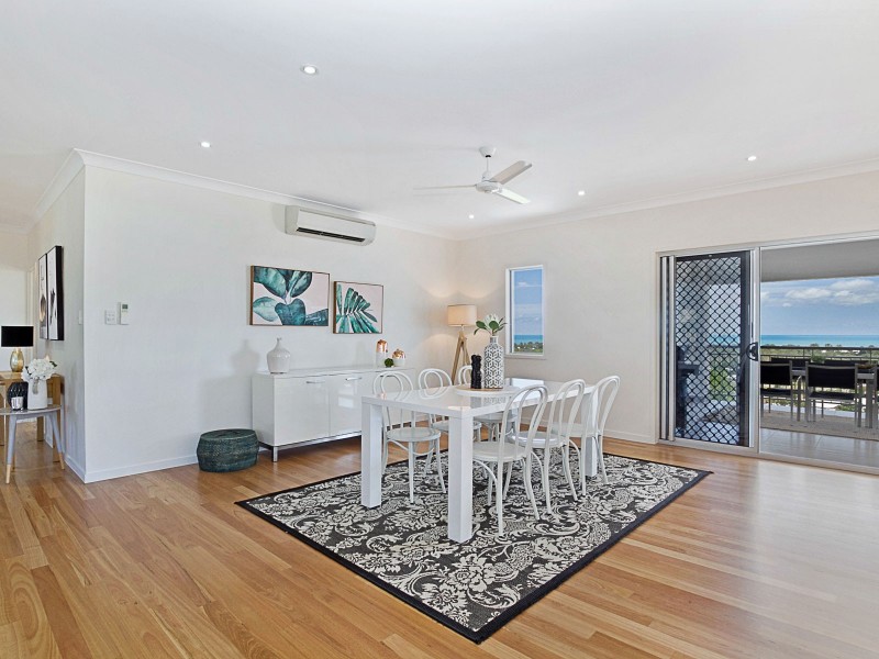 13 Cashell Crescent, Bushland Beach QLD 4818