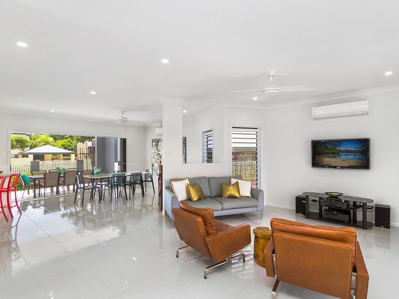 21 Ryan Street, North Ward QLD 4810