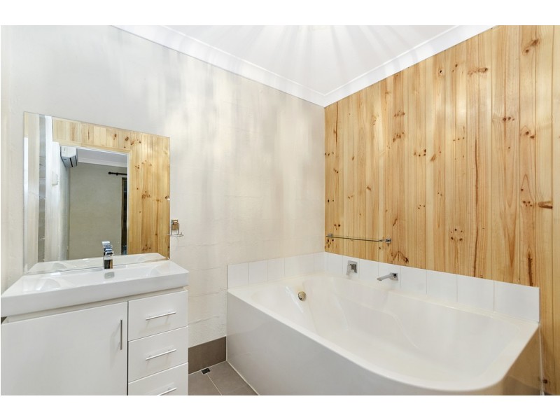 32 Robert Towns Crescent, Condon QLD 4815