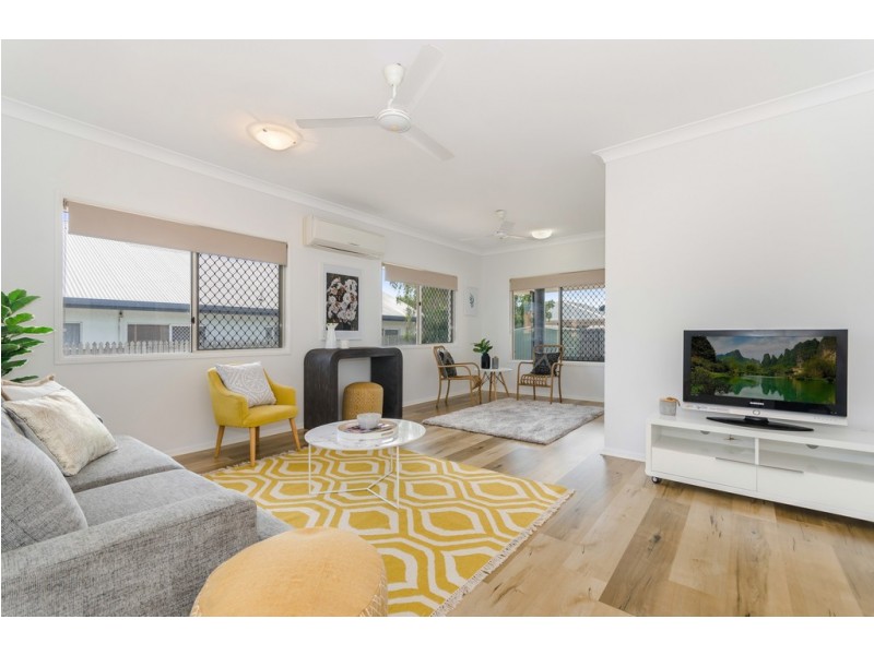 24 College Lane, Douglas QLD 4814