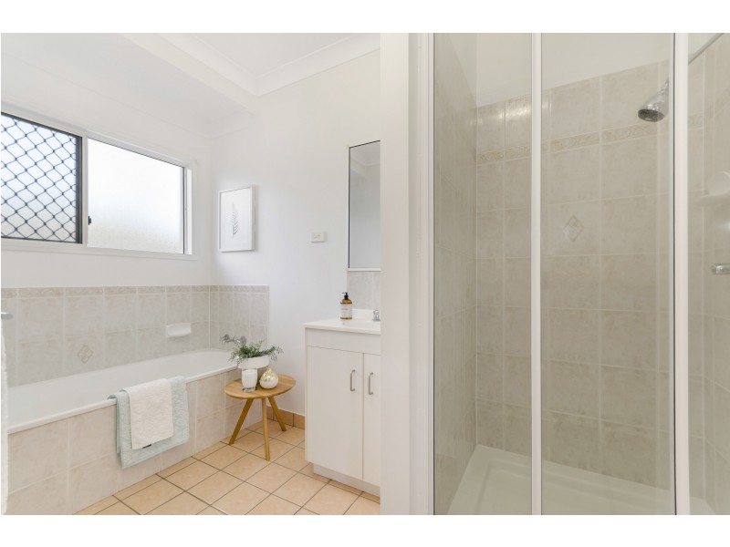 24 College Lane, Douglas QLD 4814