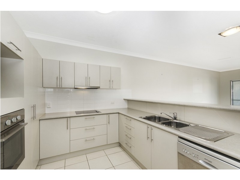 49/42 Warburton Street, North Ward QLD 4810