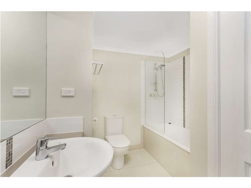 49/42 Warburton Street, North Ward QLD 4810