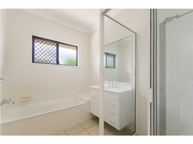 29 Elphinstone Drive, Kirwan QLD 4817