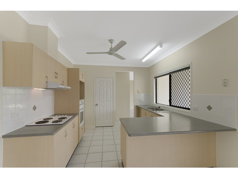 10 Cobold Court, Kirwan QLD 4817